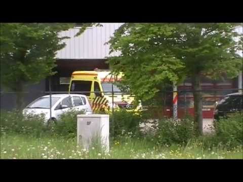 Ambulance 10-187 Alkmaar met spoed vanaf post naar melding in Castricum