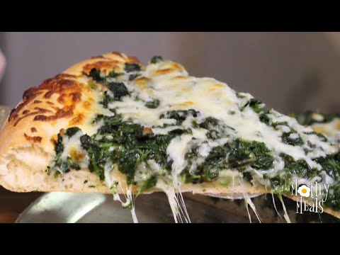 Pizza with Garlic and Spinach (White Spinach Pizza)