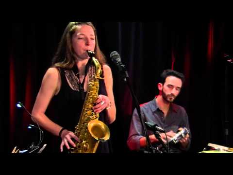 Chove Chuva played by Maracujá