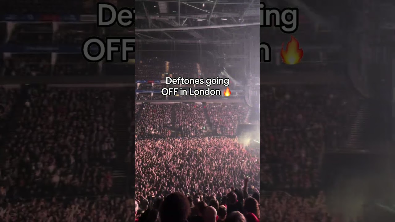 Video thumbnail for Deftones in London was HUGE 🔥 #deftones #metal #numetal