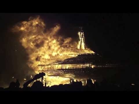 She´s excited! vs. DJ Rudec vs. Lizzart - The Man Burns 2013