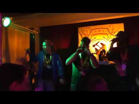 Jaysus feat. Musiye & Rapsta - Sonnenbrille Nachts (Live)