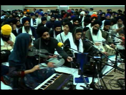 052 Toronto Dec. 2013 Smaagam - Raensabaayee Keertan - B. Ravinder Kaur Jee Toronto