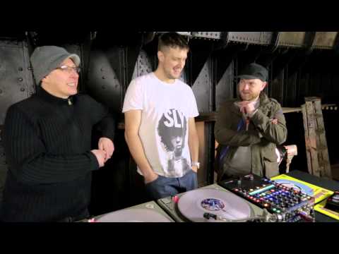 Caught in the Middle of a 3 Way Mix interview DJ Cheeba, DJ Moneyshot & DJ Food