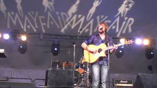 Josh Wilson - Sing (live with loop pedal)