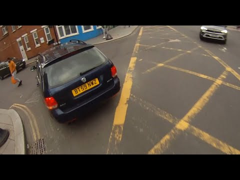 BT59 NWZ - MGIF to turn left 20210826