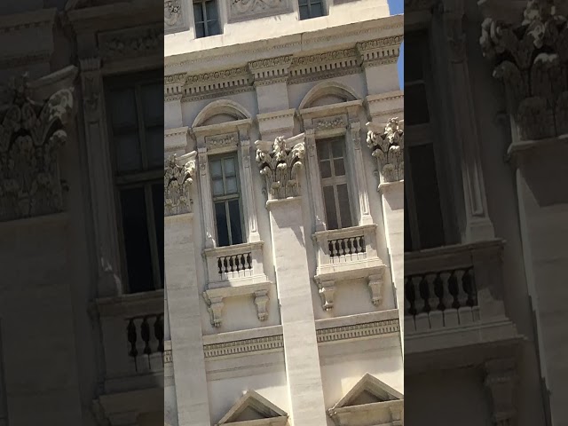 Vídeo relacionado con Fontana di Trevi (Narrativa del Acantilado nº 370)