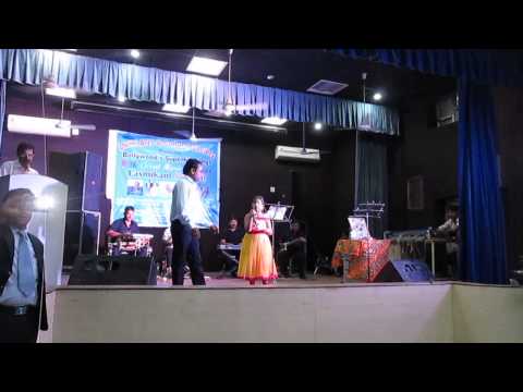 SHREYA BASU...SINGING SUNO SAJNA PAPIHE NE