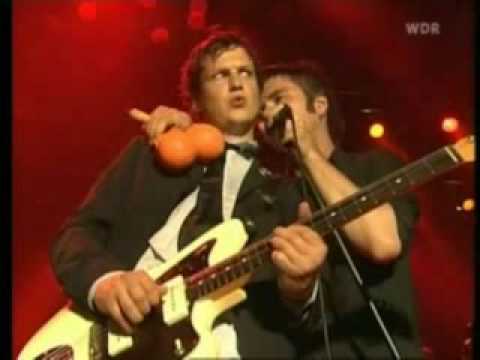 Kaizers Orchestra - Mann mot mann (Rock am Ring 2004)