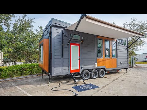 The Cat House - Unique custom built home on wheels.
