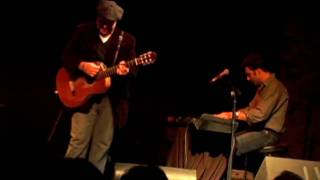 Raul Malo - Santa Claus is Back In Town