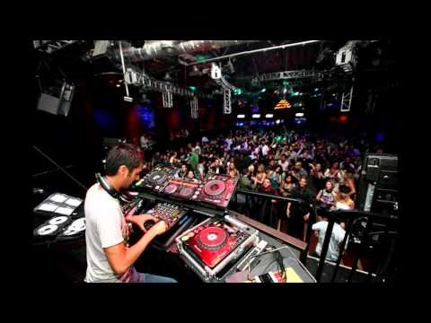 Matthew Dekay - Live @ Arena Club, Berlin, mixing.mp4