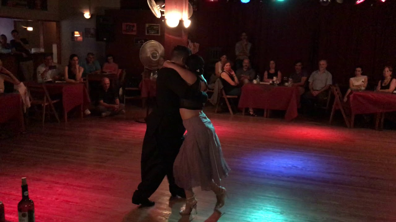 Adrián Luppi y Anita Escobar - 3 - "Entrerriano y Argentino"