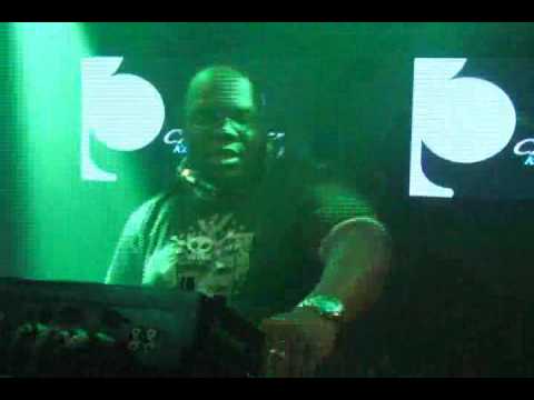 TV ZINE # 036 :: CARL COX, LES E NIC @ PRIVILÈGE BÚZIOS