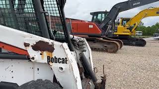 BOBCAT S220 minigraver te koop foto 4 BOBCAT S220 minigraver foto 4