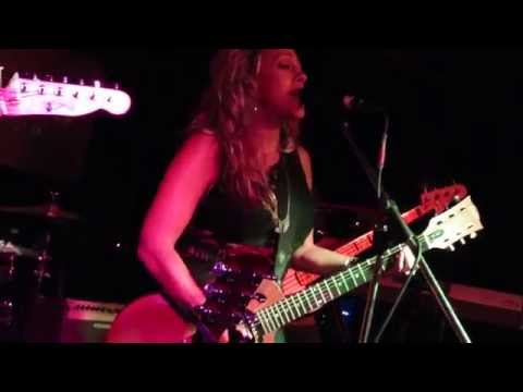 The Mother Truckers, Alien Girl @ 19 Broadway, Fairfax, CA - 08/22/2015