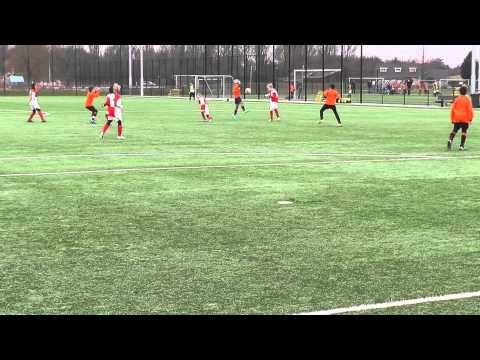 16 maart 2013 VV De Meern E5 - UVV E4 com 5-7 Doelpunt Sem