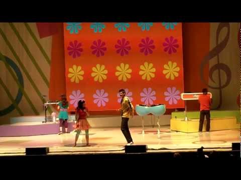 Fresh Beat Band - Birmingham, AL -  (With Band Patter...) -"That's Right .- She's Right"...