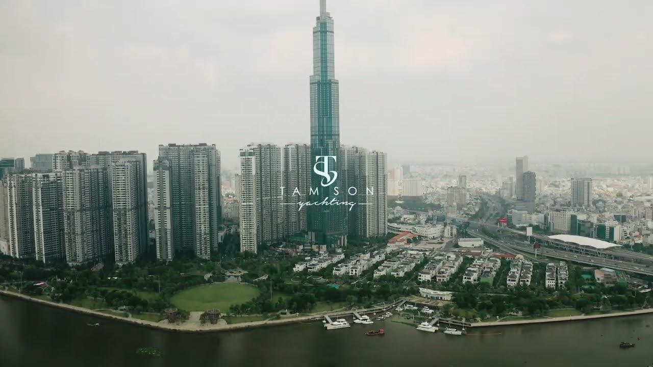 The arrival of the SEVENTY 8 in Vietnam!