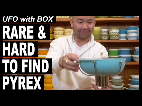 Rare and Hard To Find Pyrex -- Super DeLuxe Casserole aka UFO