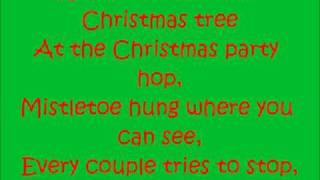 Rockin&#39; around the Christmas tree-Miley Cyrus Lyrics