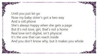 Kelly Rowland - Love Lives In Strange Places Lyrics