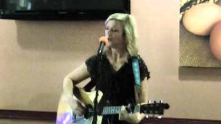 Ferrante & Dillon at Coco Moka Cafe "Little Love Affairs"