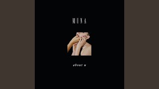MUNA - Topic