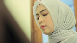 Download lagu No Surprises - Radiohead cover by Annisa Andarini mp3