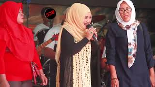 Download lagu Kereta Malam - Evie Tamala (Live Show Sumenep Madura) mp3