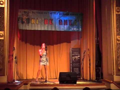 Elena Petcu Flori de gheata 2011.mpg