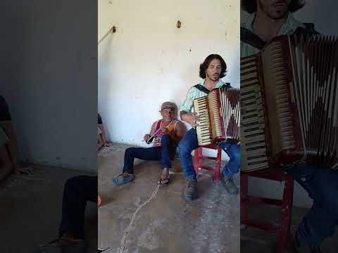 Sergio e trio paraiba, no sítio preacas quixaba pb manhã do domingão 28/06/26 hora 13:19.