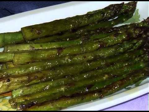 Asparagi alleati anti-sbronza per chi si prepara al veglione...