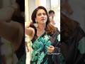 Arey Baap Re Kajol Devgan Ne Saree Me Haath Upar Karke Temperature Badaa Diya Bollywoodlogy