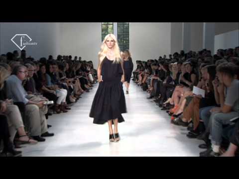 fashiontv | FTV.com - MILAN W S/S 11 - N. 21 FULL SHOW