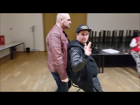 Temné Kecy - Titán sa prihovára poddaným