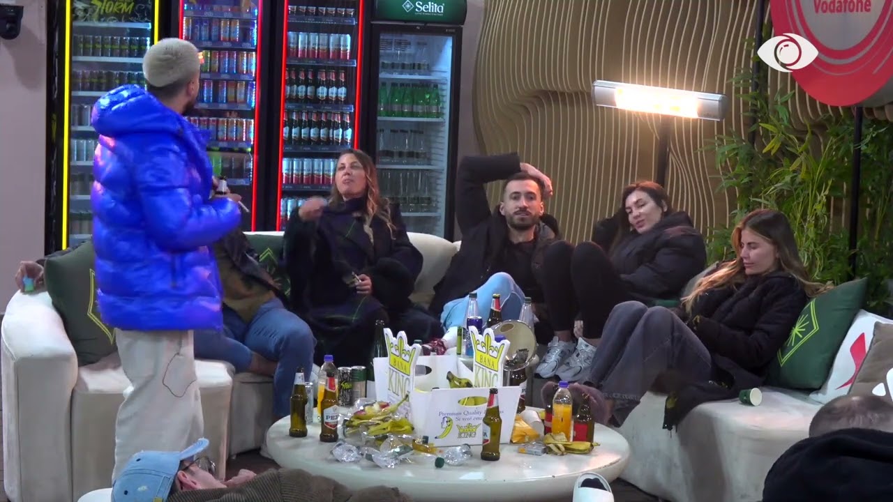 “M’i more paketat”/ Gjesti diskuton me Gertën: Nuk e dija që ishin të miat…