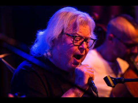 Blue Shadows ft. Vladimír Mišík