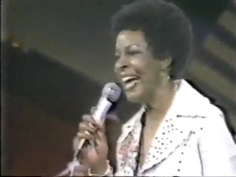 Martha Reeves and Barry Manilow - Dancing In The Street