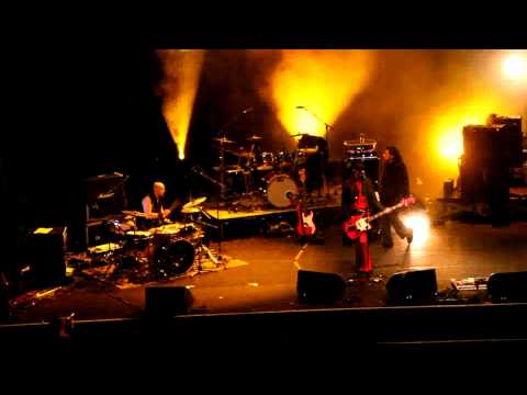 Triste Sire - Les Sirènes - Live At Olympia (31-01-10)