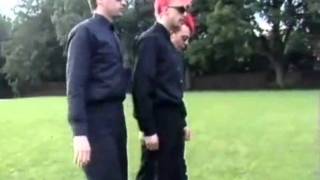 TOY DOLLS - geordie`s gone to jail