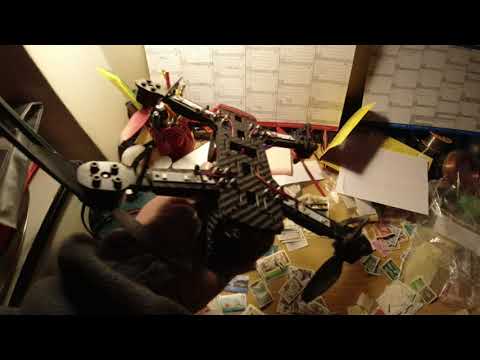 MongoTV_11400 - MIN DRONE HOBBY - Del 3 - Storage Charger Gamle LiPo Batterier Lørdag Aften