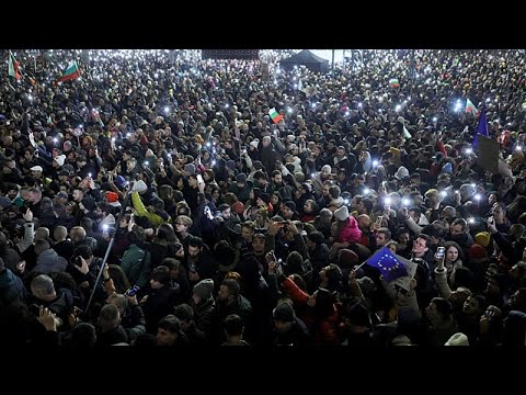 Video Thumbnail: Zehntausende protestieren gegen Bulgariens Regierungskoalition
