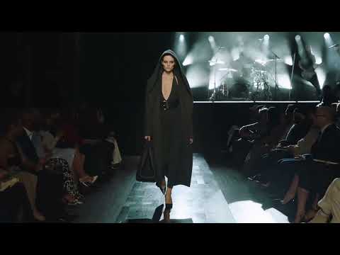 Aylah Peterson walking the runway for Michael Kors Fall-Winter 2022 Show