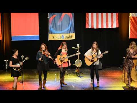 Buehl 2014 - Della Mae - Nail that catfish to the tree & Sleep with one eye open & Empire