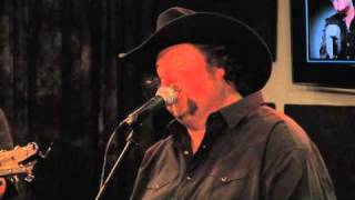 Colt Ford &quot;Chicken and Biscuits&quot;