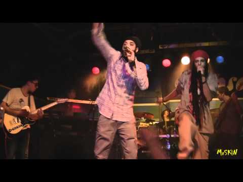 Lion D, Ras Tewelde - backed by Livity Band - Live @ Vibra 15-1-11