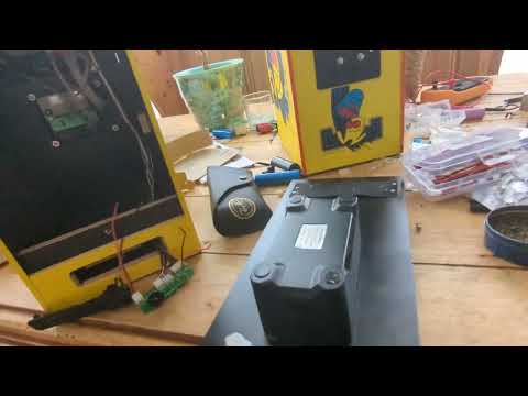 Numskull Pac-man quarter arcade mod