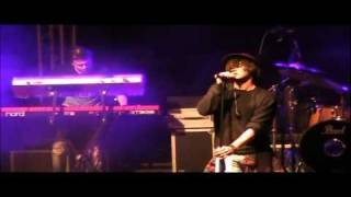 "21 ANNI" Villasmundo FABRIZIO MORO 15-5-2011 v.11 LIVE