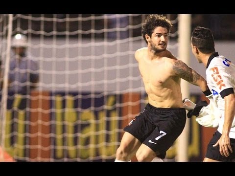 Corinthians vence o fruminense com o gol de  ALEXANDRE PATO